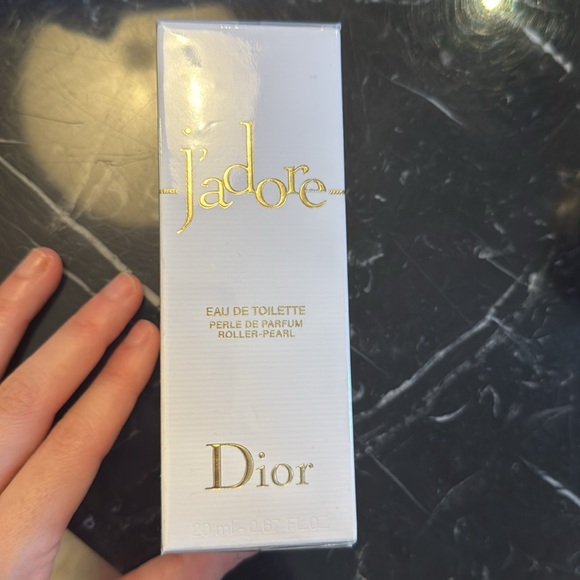 Dior J'adore Eau de Toilette Roller Pearl - 20mL - Perle de Parfum - Picture 3 of 4
